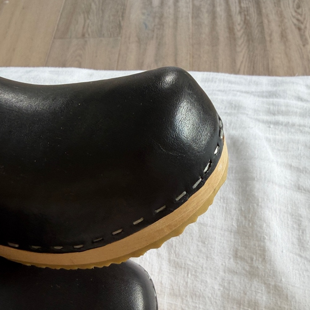 Swedish Hasbeens Husband NWT Black Classic Clog SJP’s Favorite🌈 - Picture 17 of 17